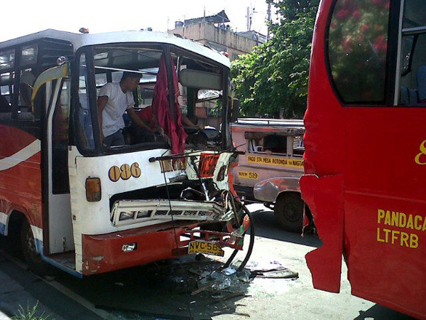 Bus Manila