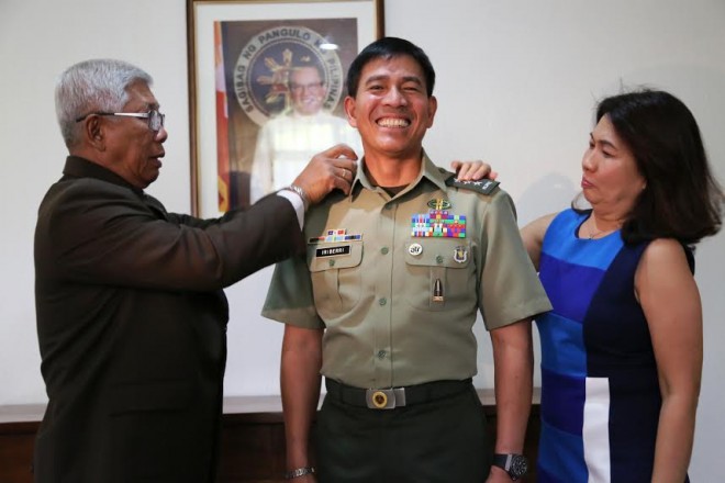Maj. Gen. Hernando DCA Iriberri received his third star in a simple donning of rank ceremony at Camp Aguinaldo in Quezon City on Monday, March 31. This came after nearly two months that he was named Army chief. Defense Secretary Voltaire Gazmin pinned the rank on Iriberri's shoulders. /OFFICE OF THE ARMY CHIEF PUBLIC AFFAIRS