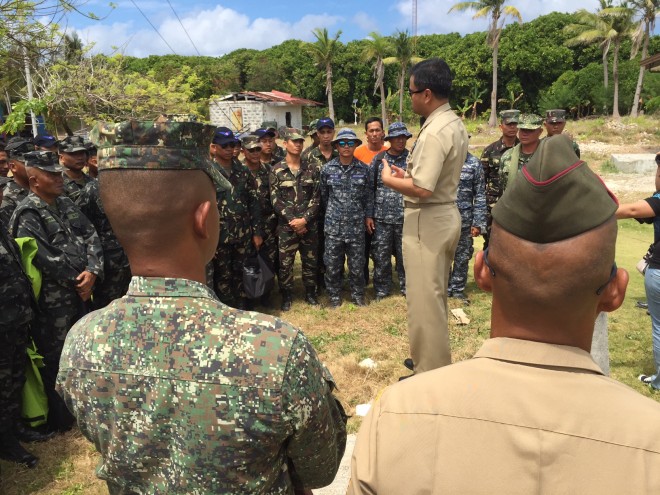 Western Command chief Vice Admiral Alexander Lopez gives a traditional “talk to men” to the soldiers station in Pag-asa Island, one of the Philippine detachments in Kalayaan Island Group in the West Philippine Sea( South China Sea).