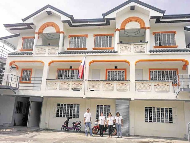 The house of former actress Evita Ebora, now called “Bahay Pagbabago,” offers hope to drug dependents.   —CARMELA REYES-ESTROPE