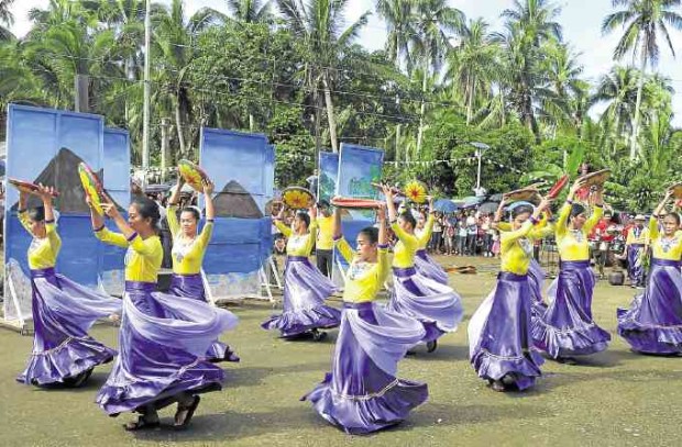 Performers reenact scenes depicting the arrival of Spaniards in Magallanes town in Sorsogon province,  where the first Mass in Luzon was celebrated in 1569. —JUN PASA/CONTRIBUTOR