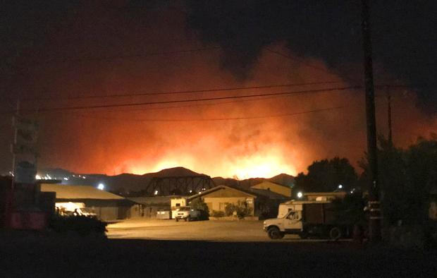 Southern California fires - 4 Dec 2017