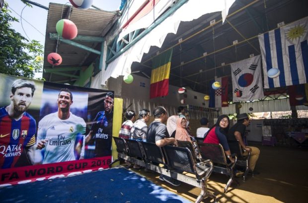 Indonesia lures voters with free food, posters of football star Cristiano Ronaldo