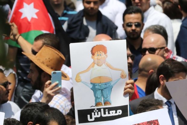 Jordan protests snowball over price hikes, income tax draft law