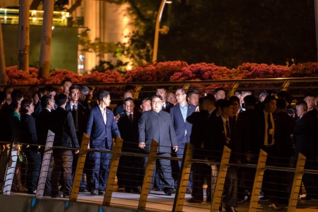 Singapore stroll, selfies for Kim ahead of Trump summit