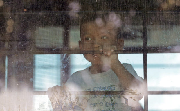 Immigrant children describe treatment in US detention centers