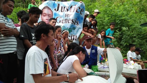 Tisoy Argoncillo laid to rest in Iloilo