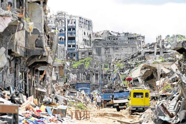 Marawi folk grow impatient over slow pace of city rebuilding