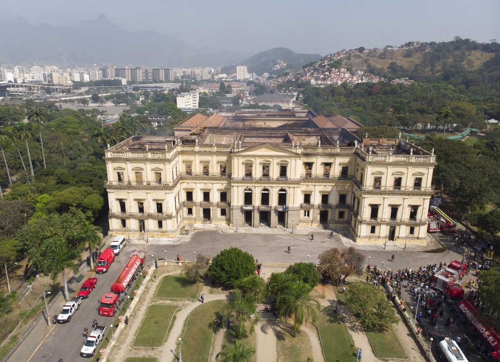 Brazilians see metaphor for their struggles in museum fire