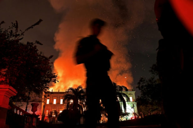 Raging fire tears through prized Rio museum