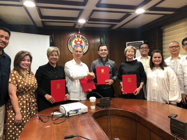 Manila Eac Sign Moa On Percent Tuition Discount Inquirer News