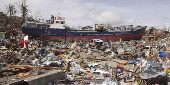 Typhoon Haiyan Makes Landfall In Vietnam | Inquirer News