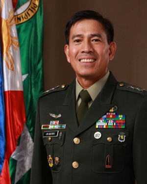 AFP chief starts farewell visit to troops
