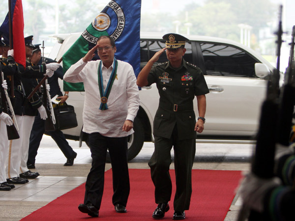 Aquino dismayed at military’s performance | Inquirer News