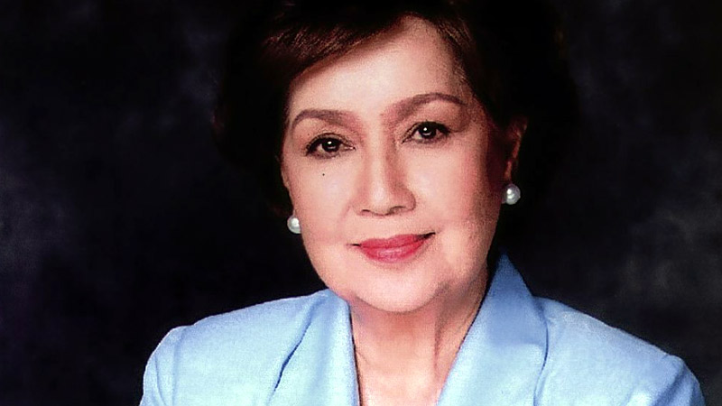 The wake of veteran actress Susan Roces will be open to public starting Sunday, her daughter Senator Grace Poe announced on Saturday.