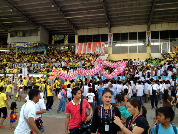 All Team PNoy senatorial bets show up in QC for final hurrah | Inquirer ...