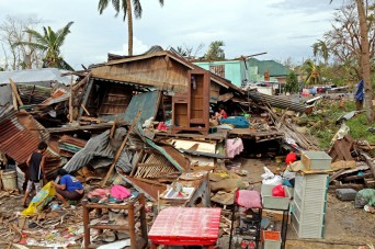 ‘Yolanda’ death toll rises to 138 | Inquirer News