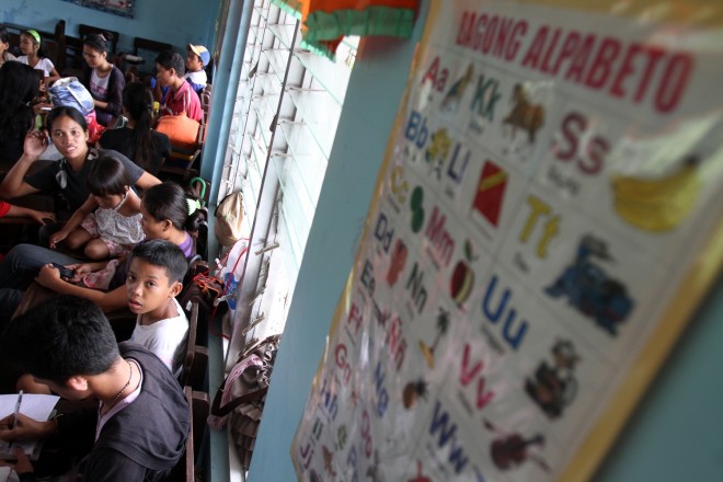 Several Senate bills that propose to limit the use of schools as evacuation centers so as not to disrupt the students’ education have gained support from various sectors, although finding and providing other safe alternative sites is easier said than done. INQUIRER FILE PHOTO/NINO JESUS ORBETA