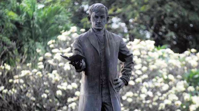 Statue of Dr. Jose Rizal in Fort Santiago, Intramuros, Manila.  INQUIRER FILE PHOTO