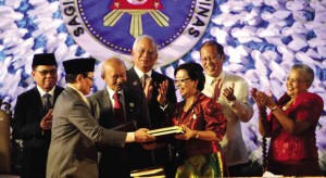 The signing Comprehensive Agreement on the Bangsamoro. INQUIRE FILE PHOTO