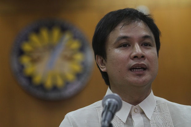 Just a little over two weeks before the national elections, presidential candidate Ferdinand “Bongbong” Marcos Jr. secured the endorsement of Laguna Gov. Ramil Hernandez. 