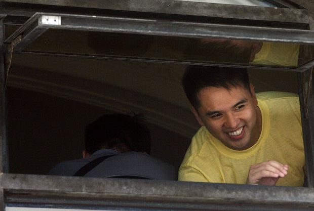 Cedric Lee co-accused pleads not guilty to malversation, graft | Inquirer  News