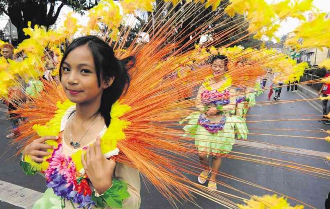THE BAGUIO Flower Festival helped draw tourists back to the summer capital in the 1990s.  EV ESPIRITU 