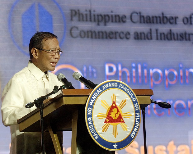 PHILIPPINE BUSINESS CONFERENCE & EXPO/OCT. 22,2014 Vice Pres. Jejomar Binay speaks during the opening of the Phil. Business Conference & Expo at Manila Hotel where he was a special guest. ROMY HOMILLADA