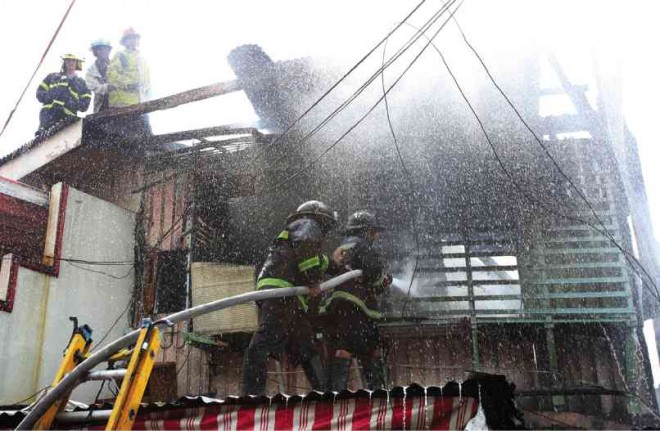 The Oct. 20 Manila fire that destroyed a Tondo neighborhood  NIÑO JESUS ORBETA