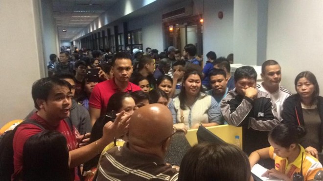 Delayed and canceled flights of an airline company irk passengers at NAIA. CONTRIBUTED PHOTO/SAM AUDREY PAJARILLO