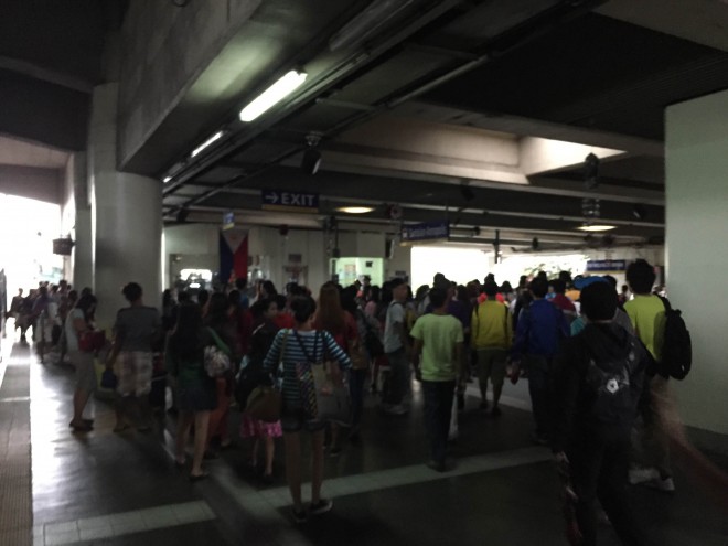 Irked commuters could not do anything but leave the Santolan station after an MRT train stalled as it approached the Ortigas station due to damaged tracks. Photo by Aries Joseph Hegina / INQUIRER.net