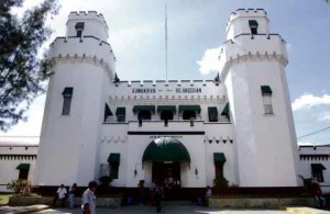 FOR HIGH-LIVING CONVICTS Until a pre-Christmas government inspection last month, theNew Bilibid Prison in Muntinlupa City allowed luxurious accommodations for rich and powerful inmates. The inspection also led to the discovery of guns, drugs, cash, jewelry and sex toys in the VIP inmates’ secret rooms, resulting in the sacking of top prison officials. INQUIRER PHOTO