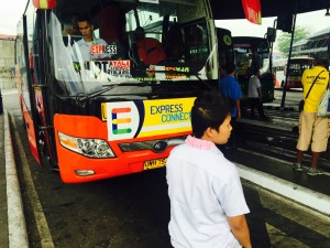 Some express bus drivers and conductors are worried about the low turnout of passengers. PHOTO BY NESTOR CORRALES/INQUIRER.net