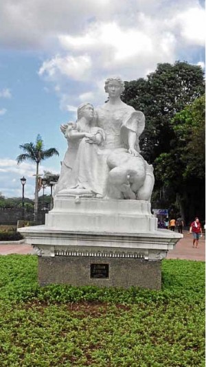THIS La Madre Filipina statue stands at Luneta Park. Two other statues are at the Court of Appeals. JEROME ANING