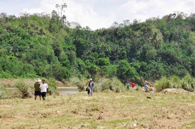 A LOGGING road in the Northern Sierra Madre mountain ranges will be rehabilitated, raising alarm among Church officials.  VILLAMOR VISAYA JR./INQUIRER NORTHERN LUZON  