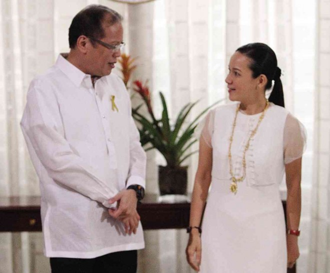 President Benigno Aquino III and Senator Grace Poe. PHILIPPINE DAILY INQUIRER FILE PHOTO/REM ZAMORA 