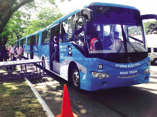 The DOST “road train” during its presentation at the Clark Freeport on June 25. TONETTE OREJAS/INQUIRER CENTRAL LUZON 