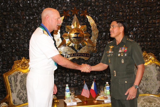 US Pacific Fleet commander Adm. Scott Swift pays a visit to AFP chief Lt. Gen. Hernando Iriberri on Friday at Camp Aguinaldo. PHOTO C/O THE PHILIPPINE NAVY