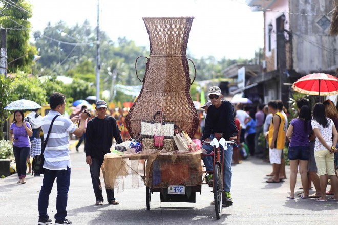 A GIANT jar made of abaca was one of the products paraded in the streets of Malilipot town in Albay province during its celebration of the Lubid Festival.  MARK ALVIC ESPLANA/INQUIRER SOUTHERN LUZON 
