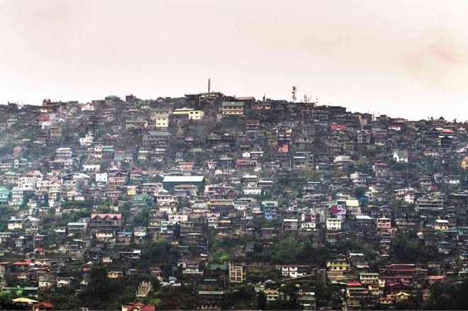 THE QUIRINO Hill community in Baguio City could soon be a work of art if residents there allow artists to convert their homes into a canvas for a mountain art wall, as envisioned by a tourism official. RICHARD BALONGLONG/INQUIRER NORTHERN LUZON