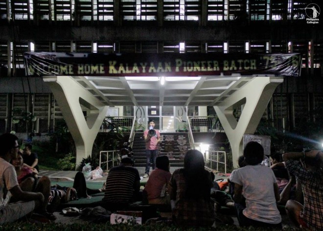 UP-Diliman students protest the lack of dormitories for indigent enrollees. PHOTO COURTESY OF PHILIPPINE COLLEGIAN/JIRU RADA