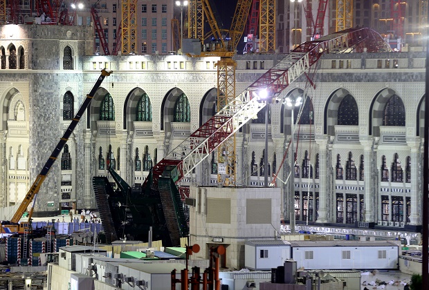 Mideast Saudi Crane Collapse