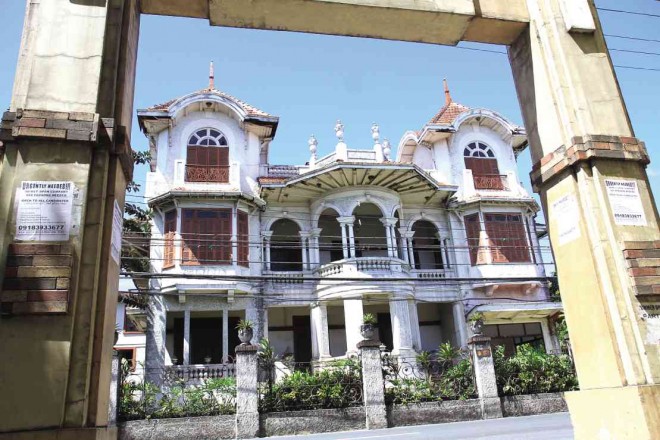 STRONG opposition by heritage protection advocates saved this antique house from damage. DELFIN MALLLARI JR./INQUIRER SOUTHERN LUZON