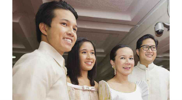 FIRST FAMILY ASPIRANTS  With Sen. Grace Poe (third from left) set to make an important announcement on Wednesday, Sept. 16, 2015, Filipino voters have put under close scrutiny members of her family: son Brian, daughter Hanna and husband Neil. The couple have another daughter, Nikka.  JILSON SECKLER TIU