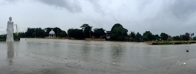 Marikina River reaches Alert Level 2 due to "Lando"