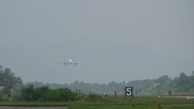 The Tagbilaran airport in Bohol amid haze.  Photo by Leo Udtohan, Inquirer Visayas