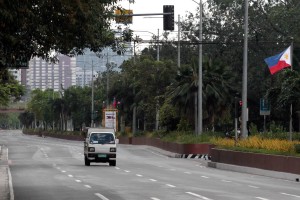 APEC 2015 / NOVEMBER 16, 2015 In preparation for the Asia-Pacific Economic Cooperation (APEC) in Manila, Roxas Boulevard has been closed to traffic.  INQUIRER PHOTO / LEO M. SABANGAN II.