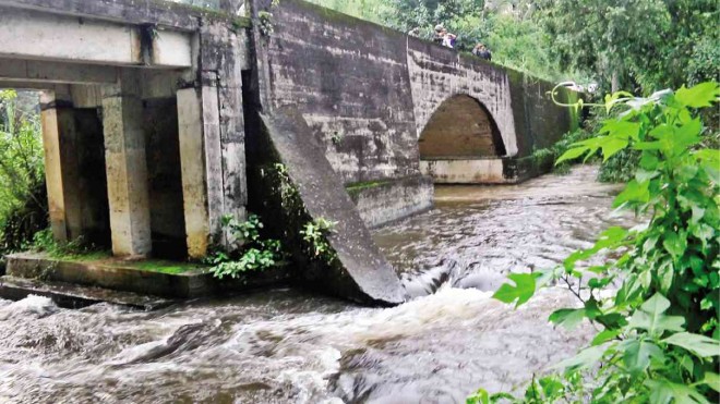 THE SPANISH Bridge in Barangay Kalipapa, Lumbaca Unayan, Lanao del Sur province, was once used by colonizers in the campaign to conquer the Moros. NASH MAULANA/INQUIRER MINDANAO