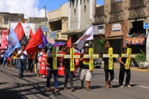 Survivors of Supertyphoon "Yolanda" join a protest action in Roxas City in Capiz to decry "irregularities" in the distribution of the government's shelter assistance (Contributed photo to Inquirer Visayas)