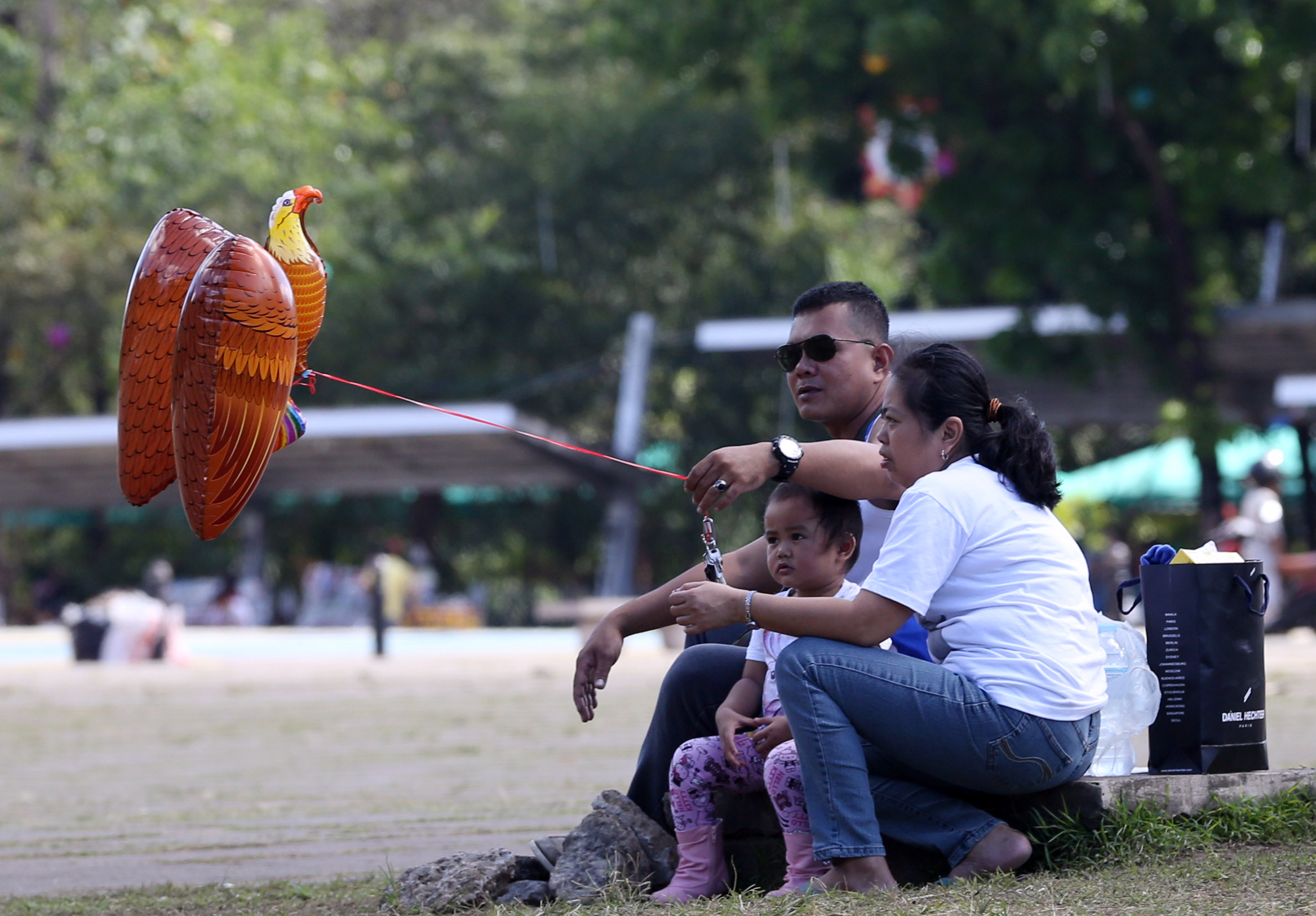 Sws Survey Shows More Filipinos Expect Better Life Economy In 2018